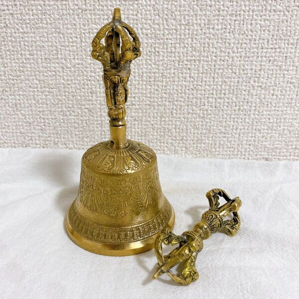 【1点限り】チベット ベル 密教法具 ガンター 金剛鈴 五鈷杵ー アンティークゴールド