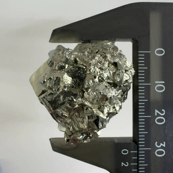 【E30196】 黄鉄鉱 パイライト pyrite ペルー 天然石 鉱物 パワーストーン 原石
