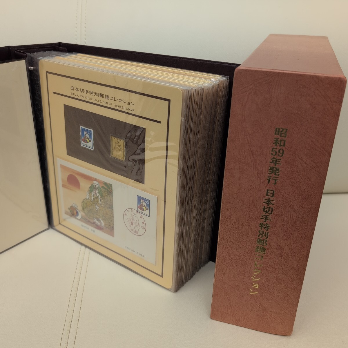 平成3年発行 日本切手 特別郵趣コレクション 純銀切手 重約43g 平成3年発行 日本切手 特別郵趣コレクション 純銀切手 重約43g