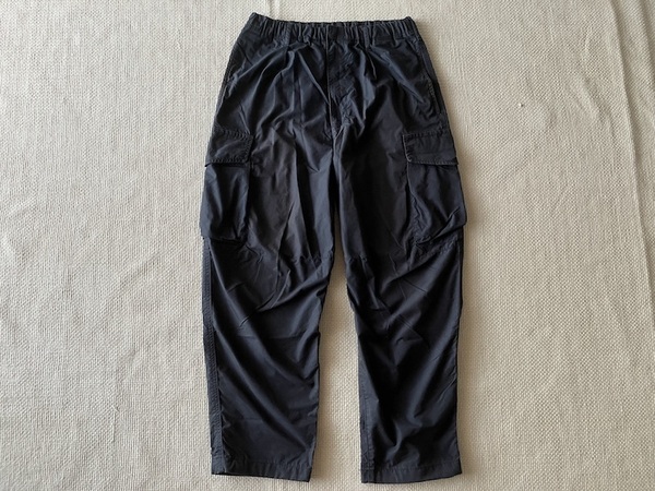 即決 XSサイズ ユニクロ U ワイドフィット パラシュート カーゴパンツ 黒 UNIQLO