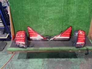 アルファード DBA-ANH20W 右テールランプ 240S 7人 070 81551-58070
