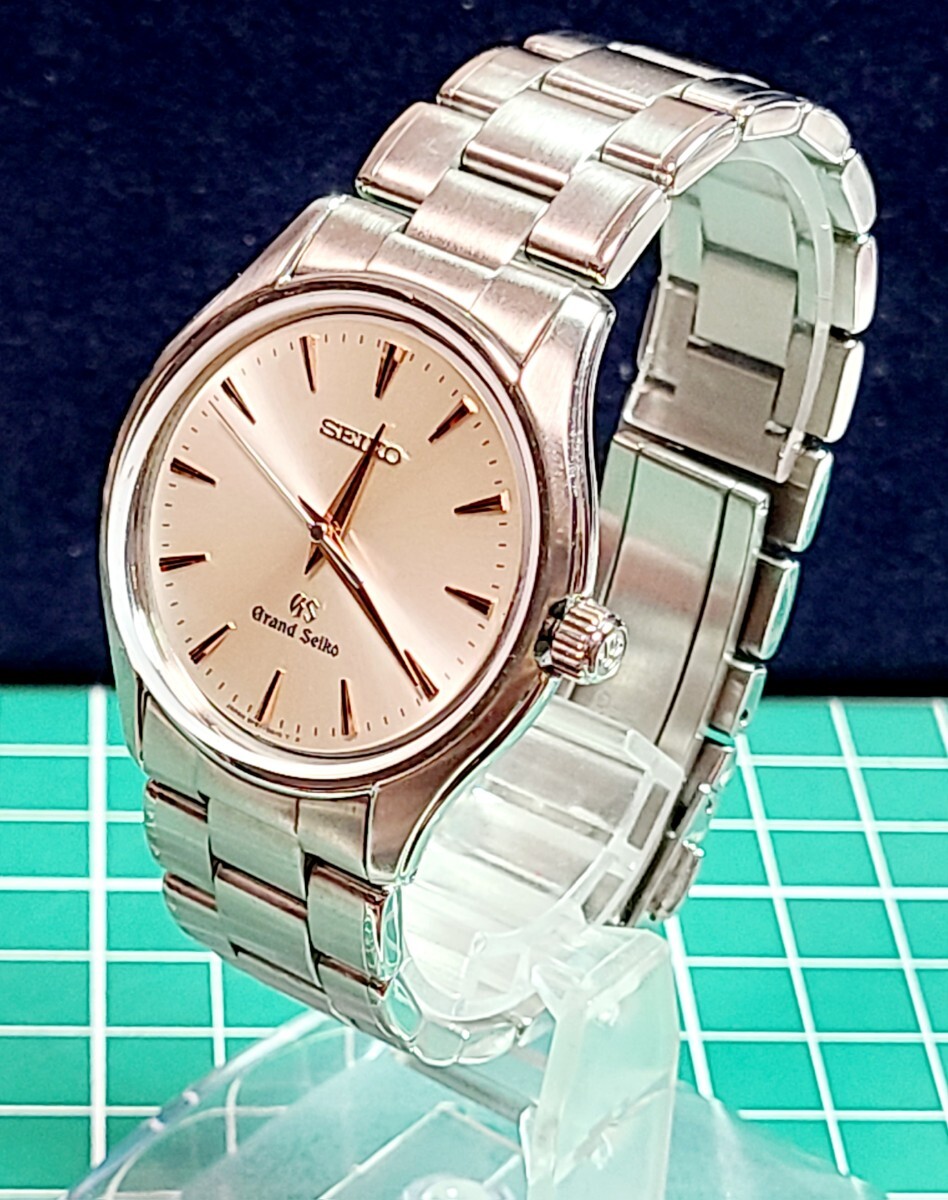 か*ん様 Grand Seiko 9F61-0A20 クォーツ時計　ジャンク品扱 Yahoo!オークション -「グランドセイコー 9f61」の落札相場