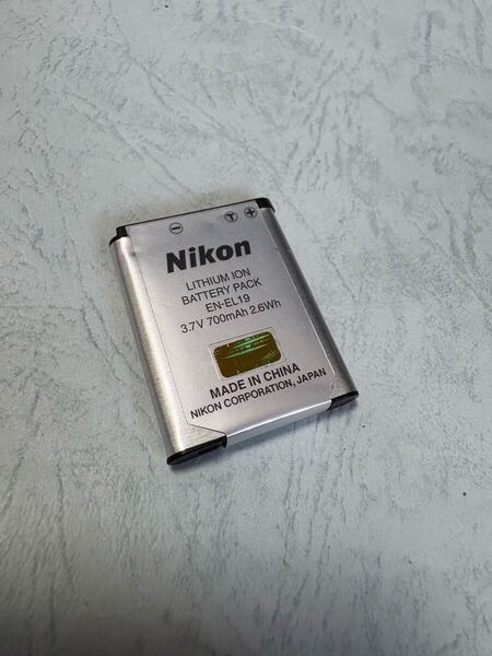 送料無料■中古■ニコン純正品■EN-EL19■リチウムイオンバッテリー/電池パック■Nikon