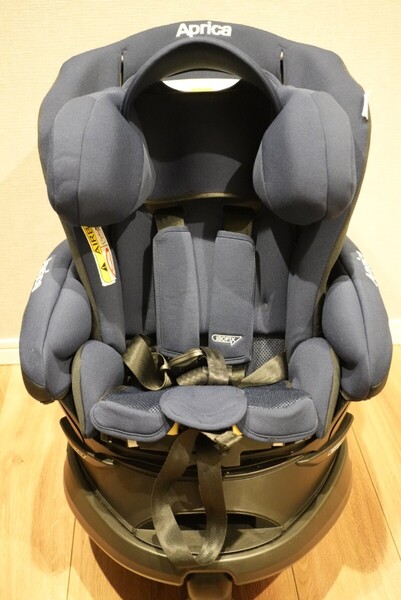 Aprica ディアターン プラス ISOFIX AB アップリカ チャイルドシート ネイビー カバー洗濯済み