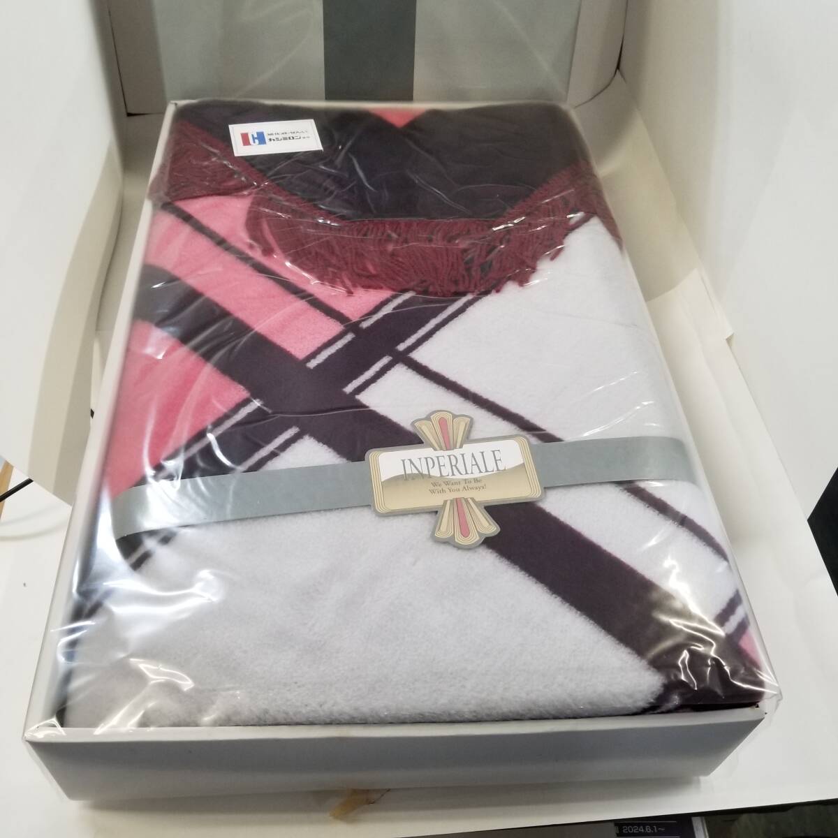 80s カシミロン100% 毛布　昭和レトロ　アンティーク　177 ×147 80s カシミロン100% 毛布 昭和レトロ アンティーク 177 ×147 80s