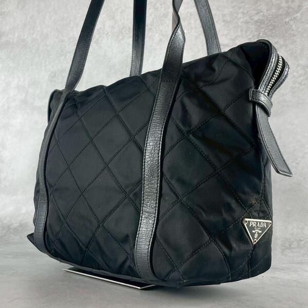 PRADA トートバッグ A4 ハンド キルティング ナイロン ブラック 黒 肩掛け プラダ ビジネス カバン 大容量 ダイヤルロック 鍵 ポコノ