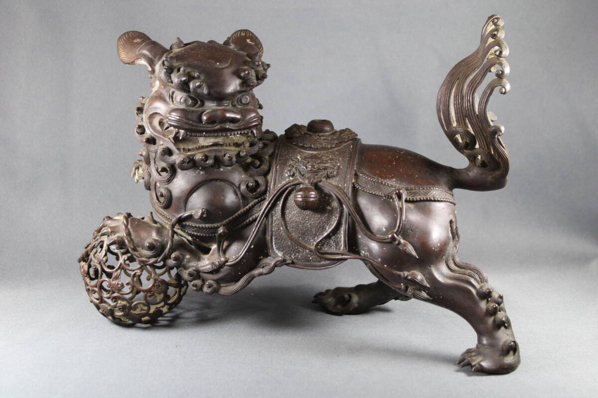 854 白磁 獅子 香炉 未使用 美術品・アンティーク・コレクション