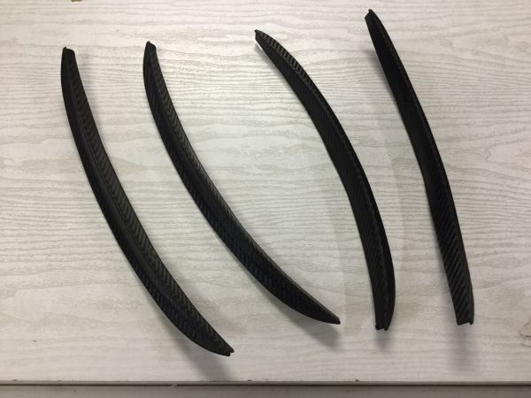 汎用 オーバーフェンダー カーボン柄 4本 厚さ15㎜ 幅33㎝ モール DA17/DA64 エブリィ 100系/200系 ハイエース 他 多数 / 156-100×2 PP*
