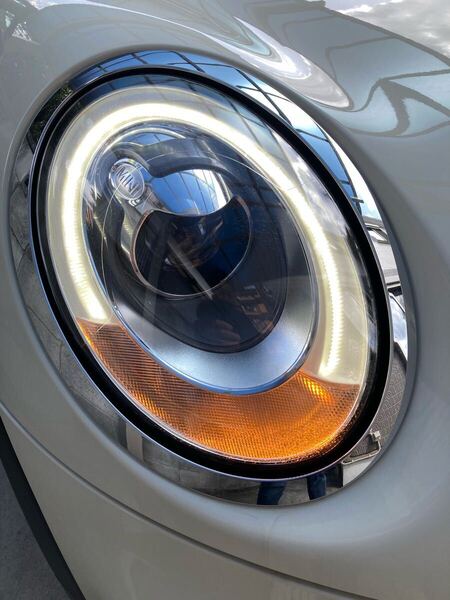 【送料無料】BMW MINI F54 F55 F56 F57 純正 LEDヘッドライト 左右 ミニ クーパー RH LH XS15 XM15 XT15 6311 7494879 7494880 01 前期