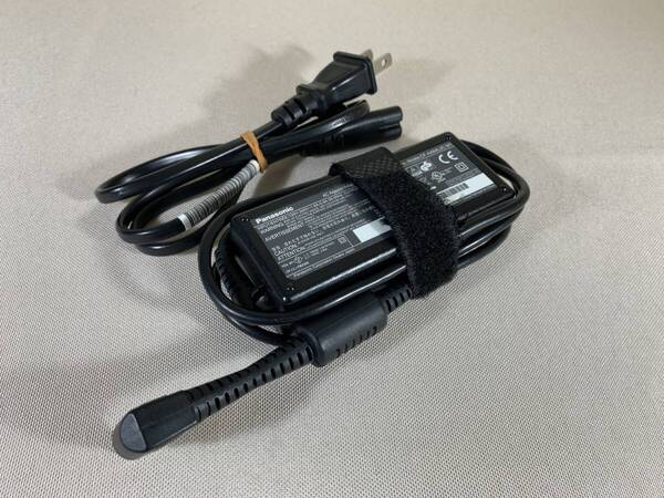 ◆PANASONIC 16V 4.06A ACアダプター CF-AA64L2C◆