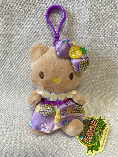 ハワイ限定! ドール 日焼け キティちゃん キーホルダー パープル 紫 ハローキティ サンリオ 公式 Hawaii Dole Hello Kitty