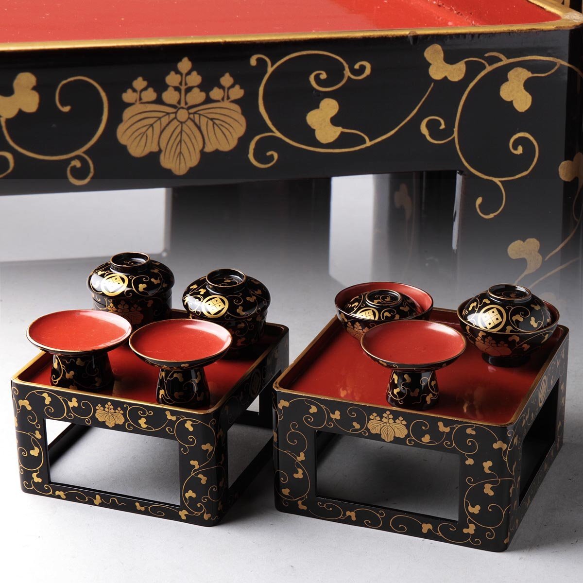 古い雛道具◆御三ツ揃◆木製 蒔絵 唐草 漆器 雛人形 骨董 ドールハウス Yahoo!オークション -「雛道具 膳」の落札相場・落札価格
