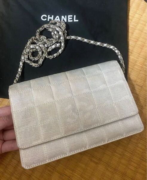 シャネル CHANEL トラベルライン チェーン ショルダーバッグ 財布 ウォレット