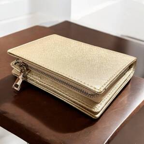 スプリットレザー 二つ折り財布 大容量 金運アップ 金 メンズ レディース