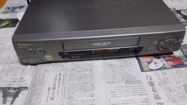 Panasonic パナソニック VHSビデオデッキ NV-H110 中古現状品送料込み