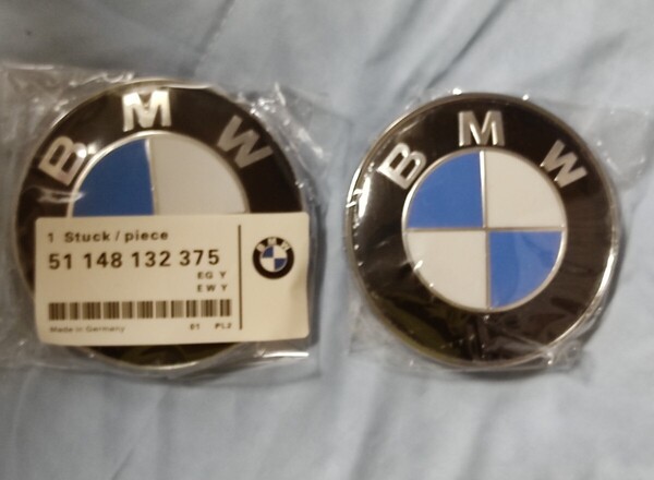 青白 2枚セット BMW ボンネットエンブレム リアエンブレム 82mm 74mm