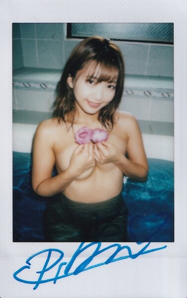 星乃莉子 恍惚のメモリアル 直筆サイン入りチェキ A
