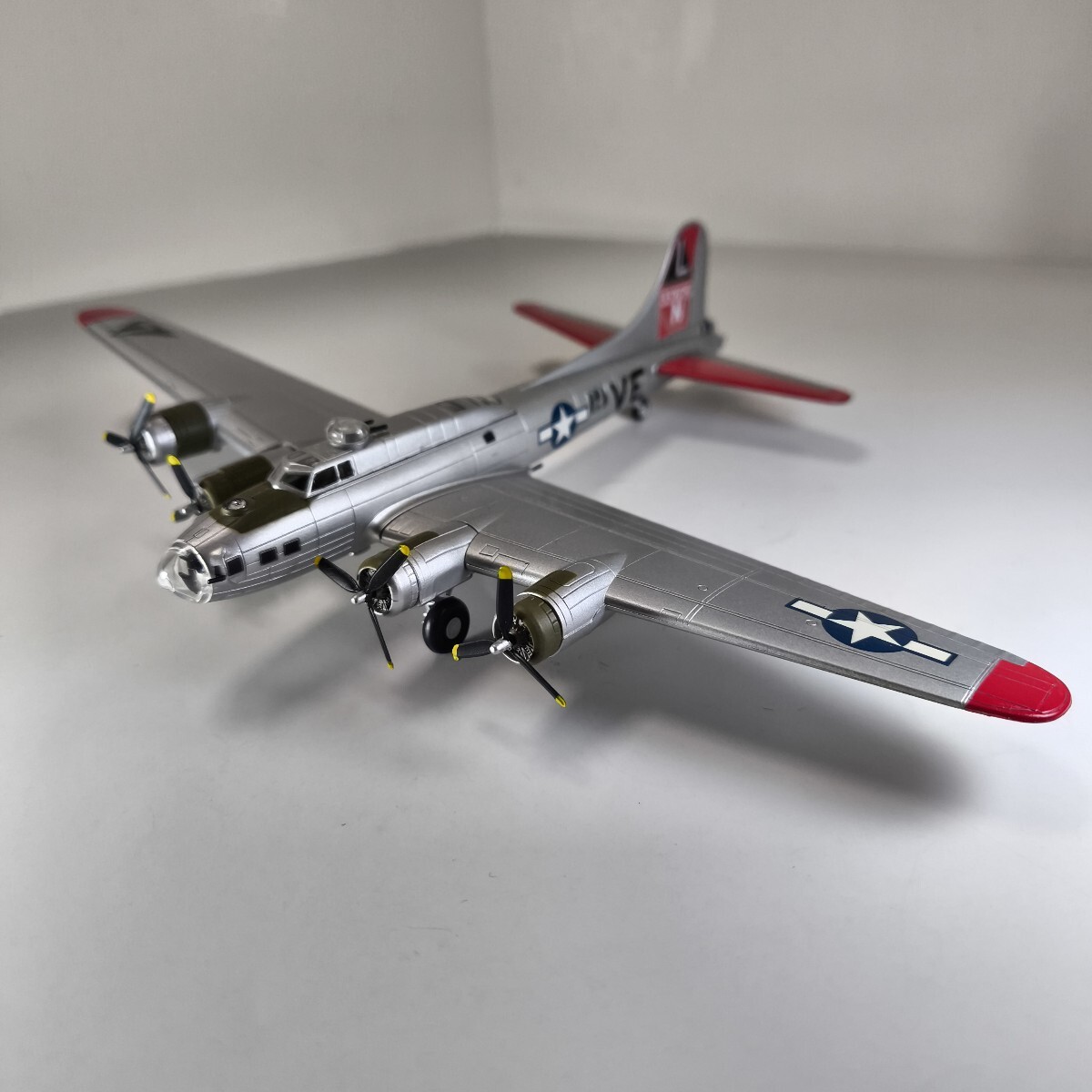 Yahoo!オークション -「b17フライングフォートレス」(軍用機