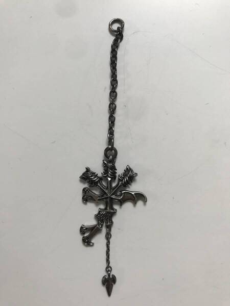FF7DC スクエニ公式 ファイナルファンタジー7ダージュオブケルベロス ヴィンセント アクセサリー チャーム