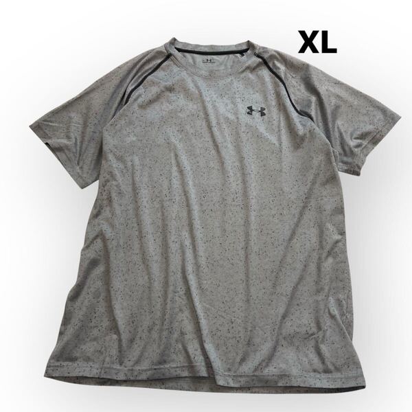 【送料無料】 アンダーアーマー 半袖Tシャツ ロゴプリント グレー 大きいサイズ メンズXL トレーニングウェア ランニング