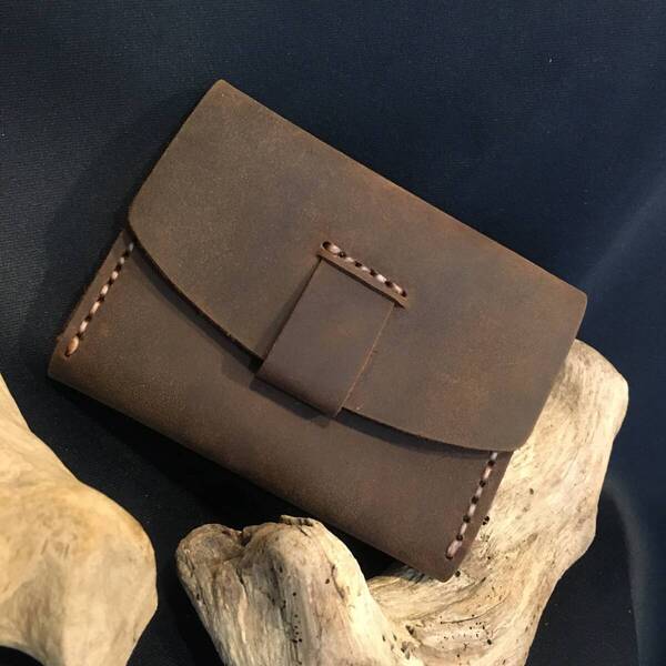 新品 オイルレザー 本革 コインケース 小銭入れ 高耐久 長持ち エイジング 経年劣化 メンズ ダークブラウン 茶色 財布 シンプル 送料無料