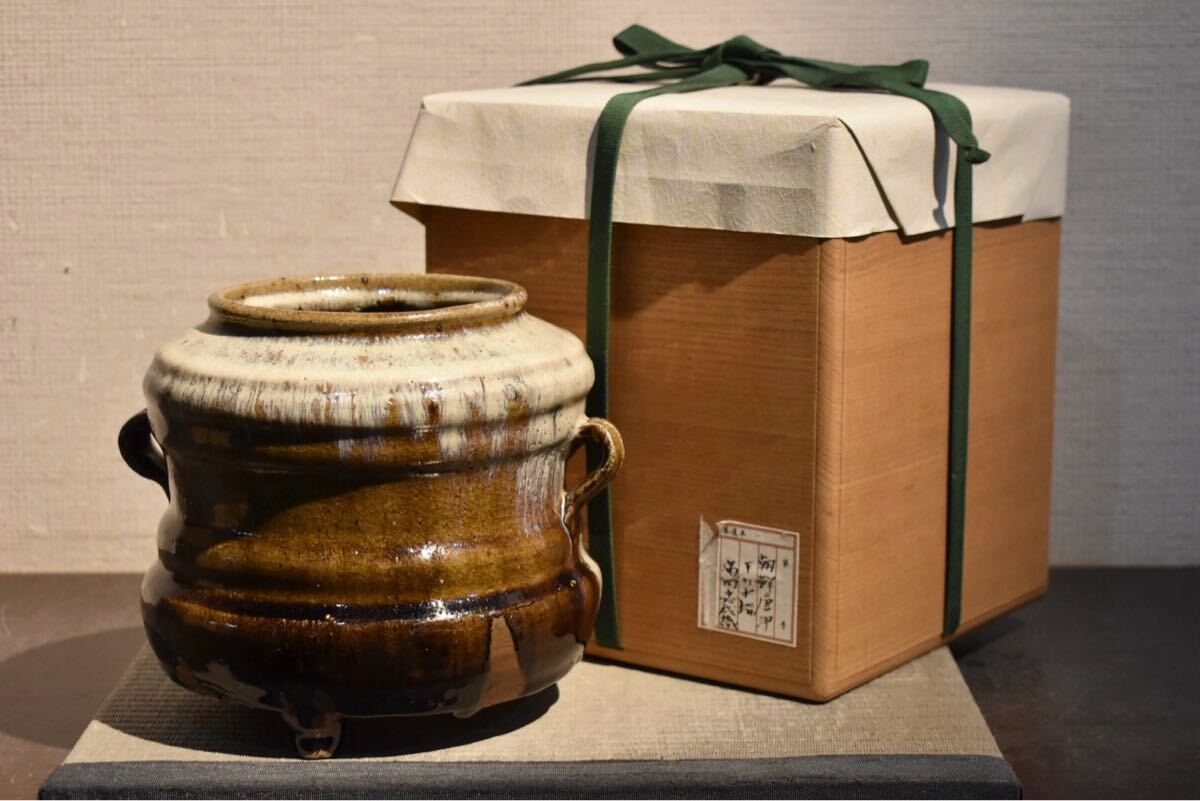 楽天市場】SALE価格変更済み / 骨董○黒唐津水指○ | 江戸初期