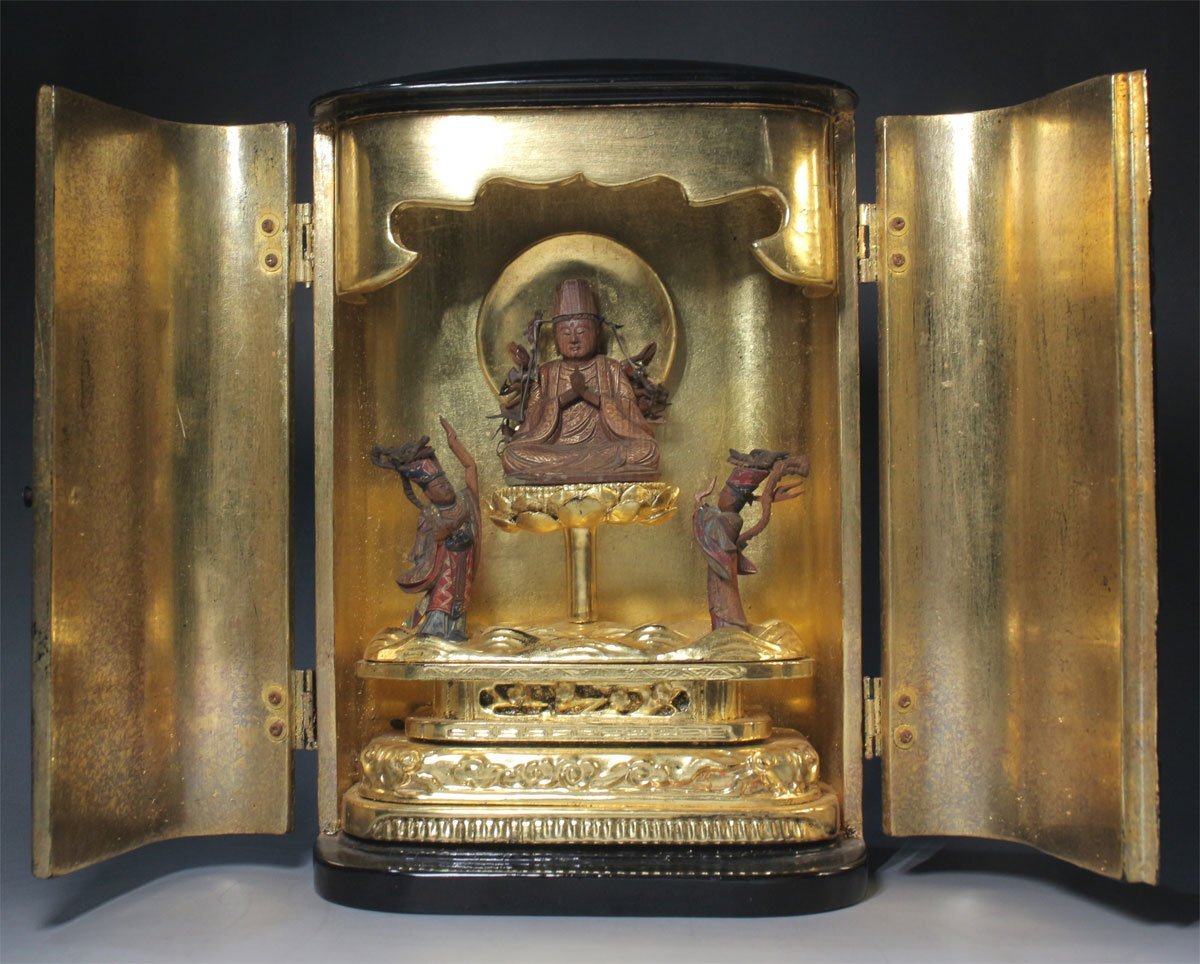 極小サイズの古い厨子入り懐中仏！仏像豆仏骨董民芸仏教美術 極小サイズの古い厨子入り懐中仏！仏像豆仏骨董民芸仏教美術