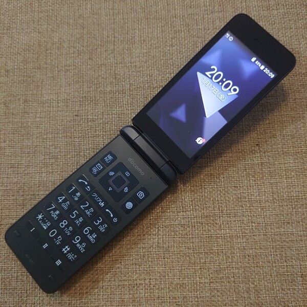 美品 KY-42C docomo ブラック