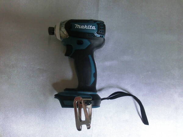 中古 マキタ TD147D 本体のみ 外装パーツ(ハウジング、ハンマーケースカバー、バンパ、ストラップ、フック)交換済 18V