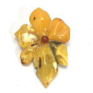 琥珀 ブローチ お花モチーフ 18702505