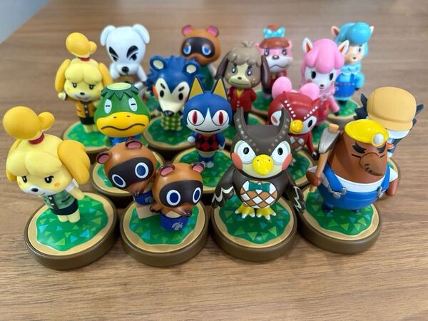送料無料!美品!どうぶつの森 16体 コンプリート amiibo フィギュア あつ森