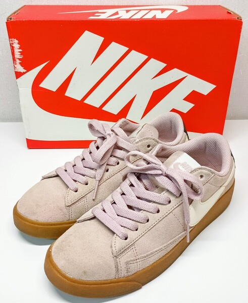 ■送料無料■NIKE(ナイキ)スエード スニーカー 23.0cm UK/3.5 BR/35 EUR/36.5■靴ローカットウォーキングシューズスウェードレディース■