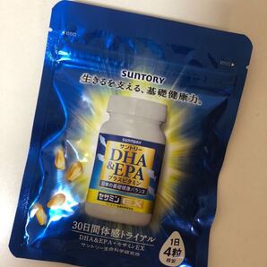 ★新品未開封★ サントリー DHA&EPA+セサミンEX 120粒入/約30日分