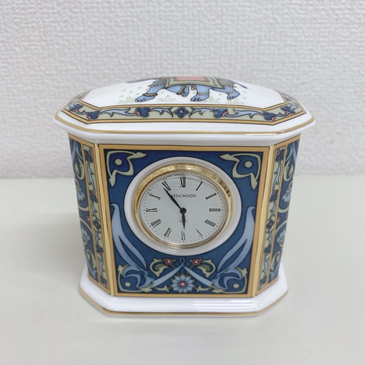 SHISEIDO 資生堂　時計 黒　レトロ　クォーツ　ノベルティ 未使用品 Yahoo!オークション -「(資生堂」(置時計、掛時計) (インテリア