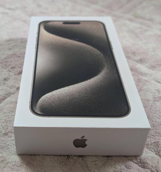 iPhone 15 Pro Max 1TB ナチュラルチタニウム SIMフリー