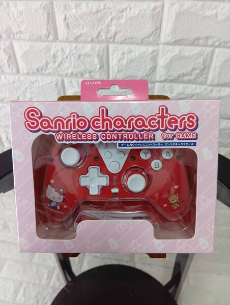 アローン(Allone)ゲーム用ワイヤレスコントローラー サンリオキャラクターズ ハローキティ 新品未使用品