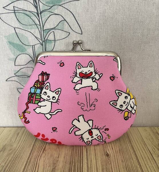 がま口 / ポーチ/ 財布 / 小物入れ / ハンドメイド ☆ ノンタン・5