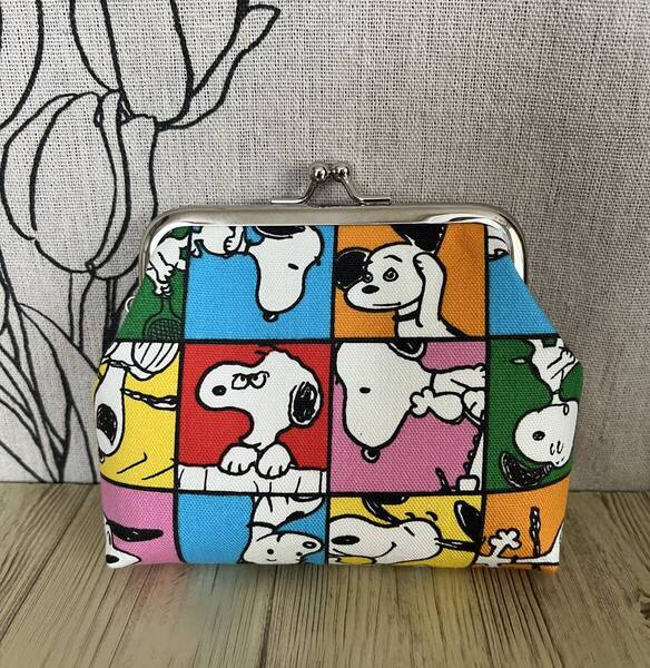 がま口・ ポーチ / 財布 / 小物入れ / ハンドメイド / スヌーピーパネル・16