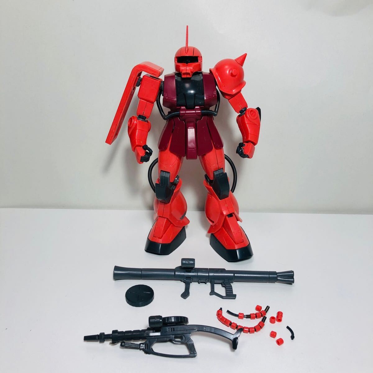 ガンダムプラモデルMGシャアザク完成品 Yahoo!オークション -「mgシャアザク完成品」の落札相場・落札価格