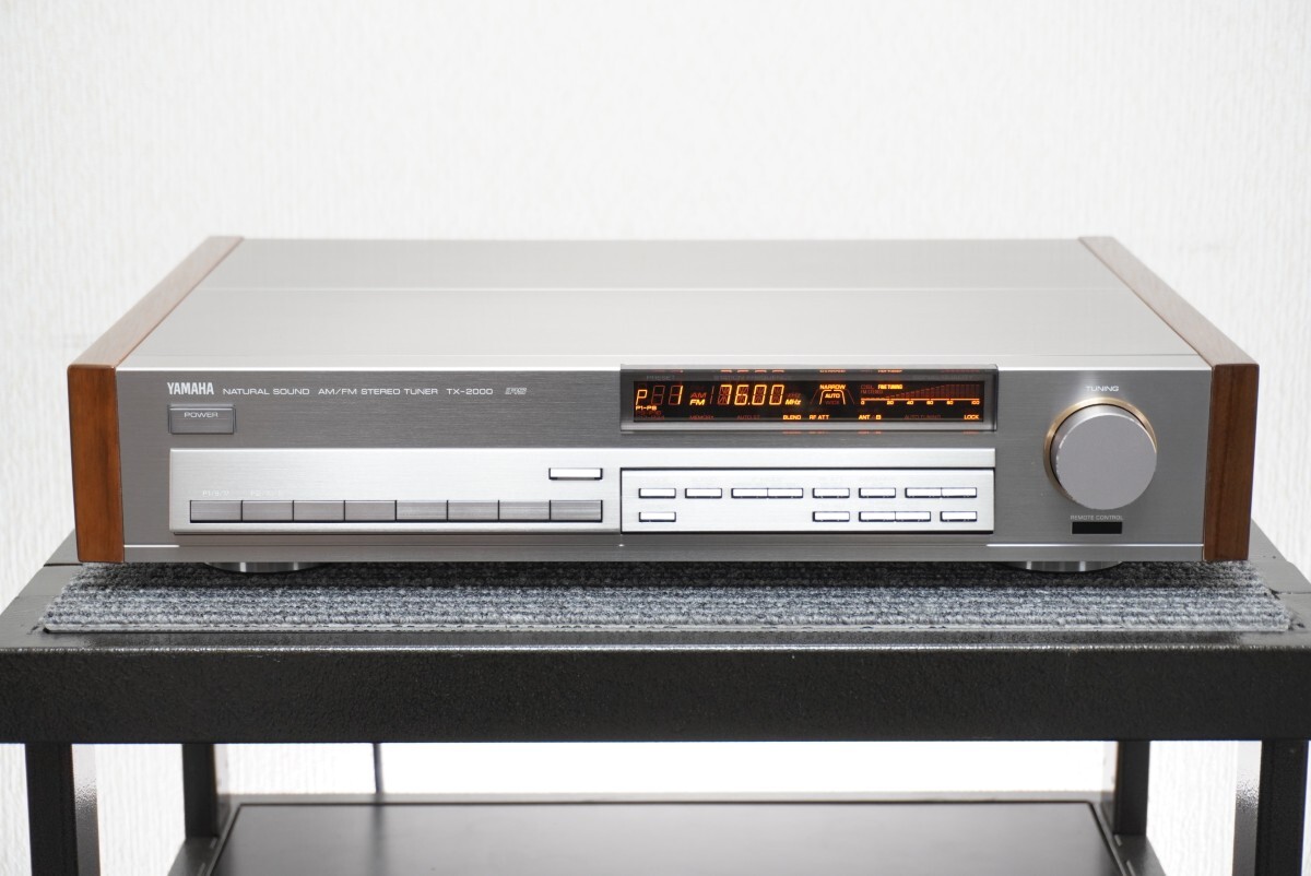 YAMAHA TX-500 AM/FMステレオチューナー 通電確認のみ 現状品 YAMAHA TX-500 AM/FMステレオチューナー 通電確認のみ 現状品
