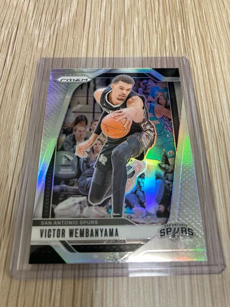 NBA 2024-25 PANINI PRIZM silver VICTOR WEMBANYAMA ビクター ウェンバンヤマ SAN ANTONIO SPURS サンアントニオ スパーズ 2nd RC