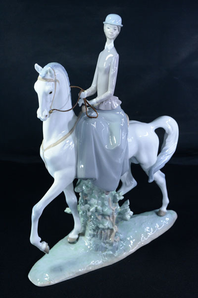 Yahoo!オークション -「リヤドロ(lladro)」の落札相場・落札価格