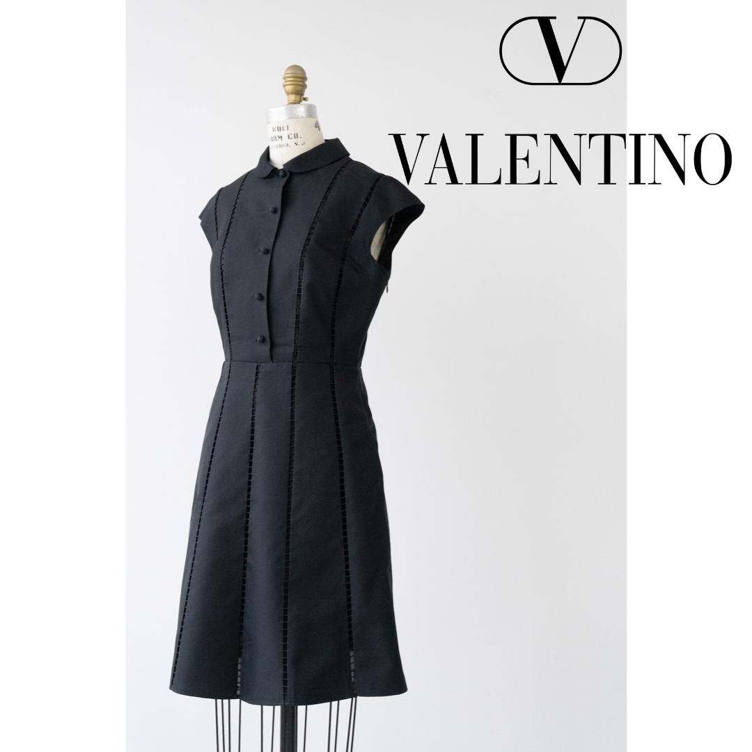 VALENTINO - ご成約済みです【VALENTINO】ヘビーレース