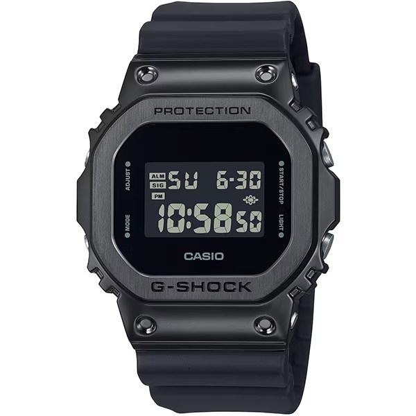 ★送料無料★特価 新品★カシオ G-SHOCK 国内正規品 GM-5600UB-1JF メタルカバード ブラック デジタル 20気圧防水 耐衝撃 メンズ腕時計