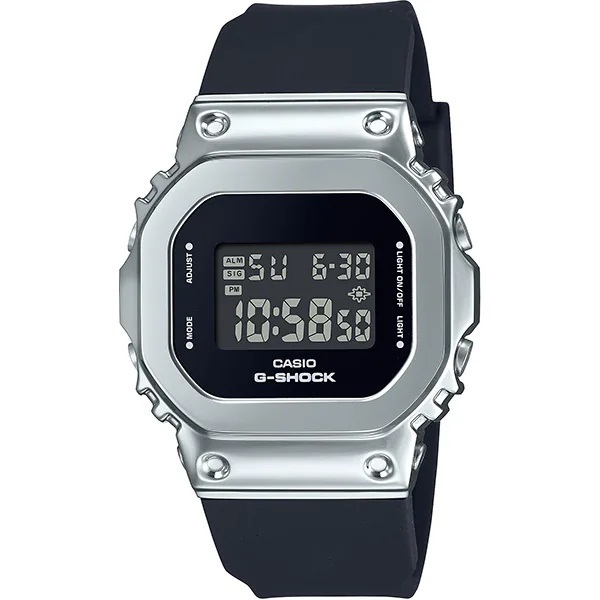 ★送料無料★特価 新品★カシオ G-SHOCK 国内正規品 GM-S5600U-1JF メタルカバード シルバー デジタル 20気圧防水 耐衝撃 レディース腕時計