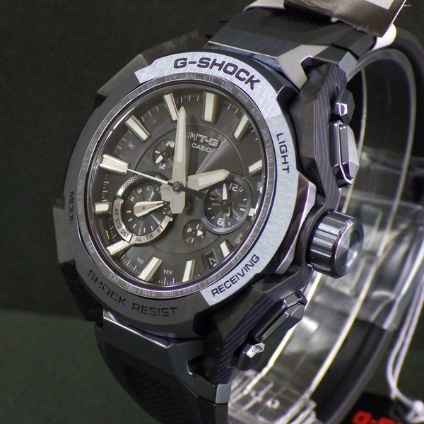 送料無料★特価 新品 CASIO カシオ 国内正規品 G-SHOCK MTG-B4000B-1A2JF MT-Gシリーズ 電波ソーラー モバイルリンク メンズ腕時計 日本製