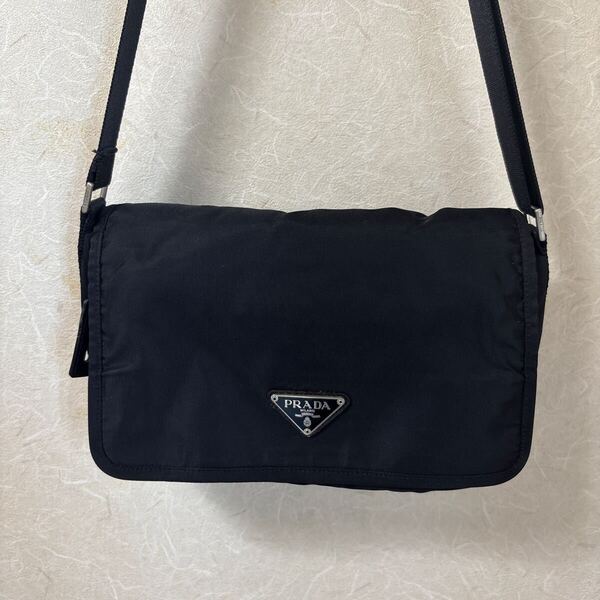 PRADA プラダ ショルダーバッグ ナイロン