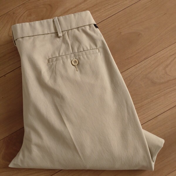 DOCKERS チノスラックスパンツ/2タック/RELAXED FIT/古着/実寸W34L29/裾直有【L4822】