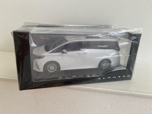 ★送料込み★ トヨタ アルファード ALPHARD 40系 カラーサンプル 非売品 ミニカー 1/30 プラチナホワイトパール 089 新型 現行 色見本