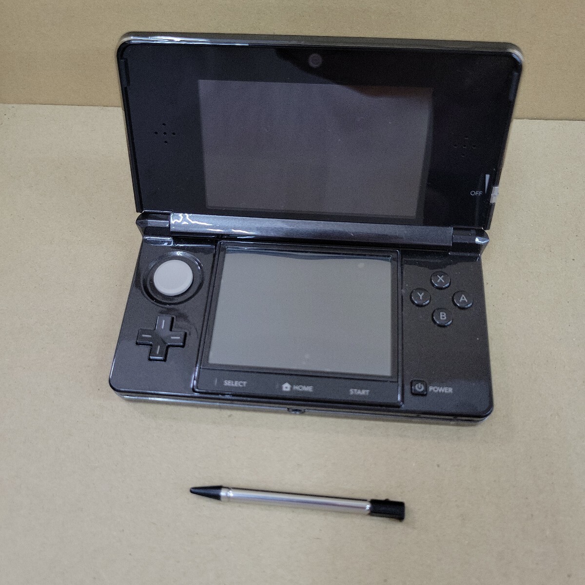 ニンテンドー3DS 本体 動作確認済み ホワイト① - メルカリ